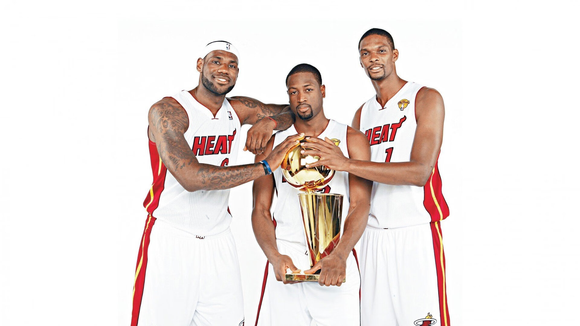 全场焦点：李明的全面表现奠定北京获胜基础，李明资料